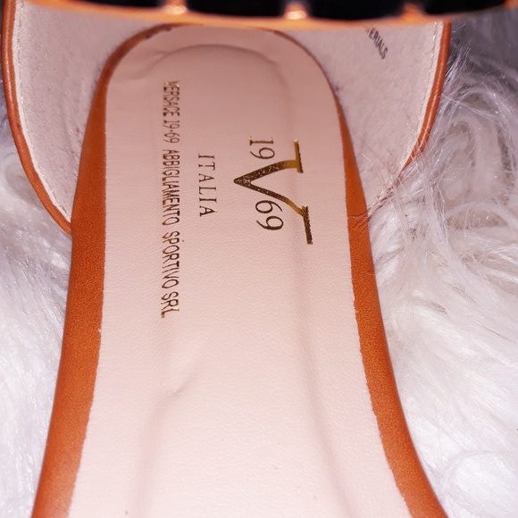 Versace Leona brown and silver sandles - Picture 4 of 5